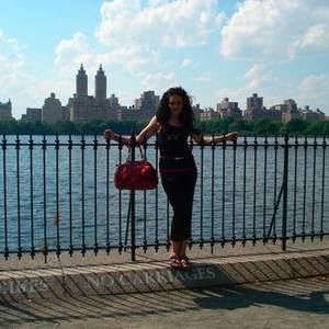 Meet your Posher, Courtney